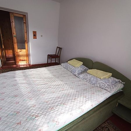 Meerim Guest House Bokonbayevo Exterior foto